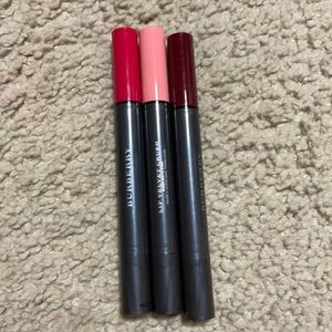 Burberry lip velvet crush bundle